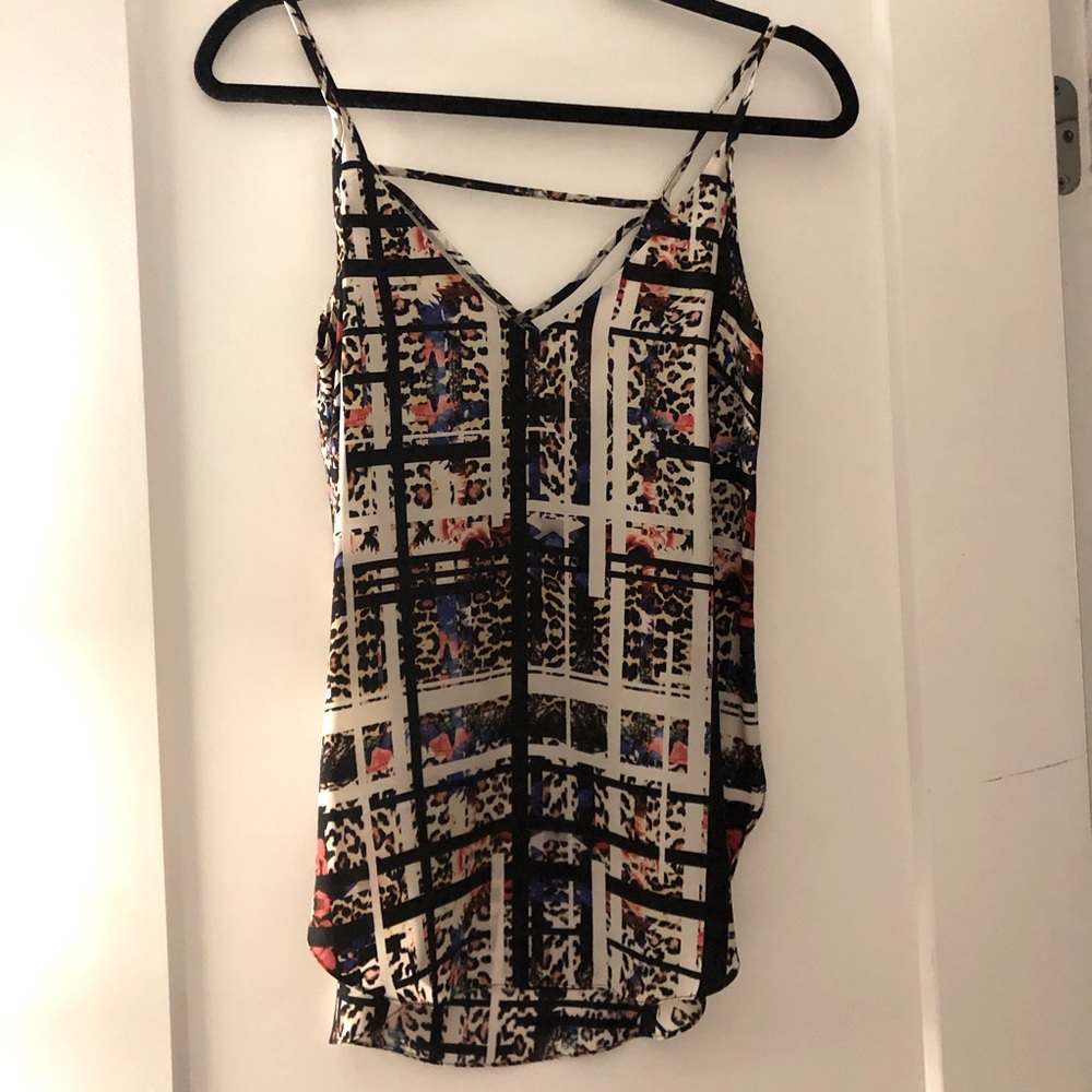 AMANDA UPRICHARD Silk Floral Top, Small - Like New!